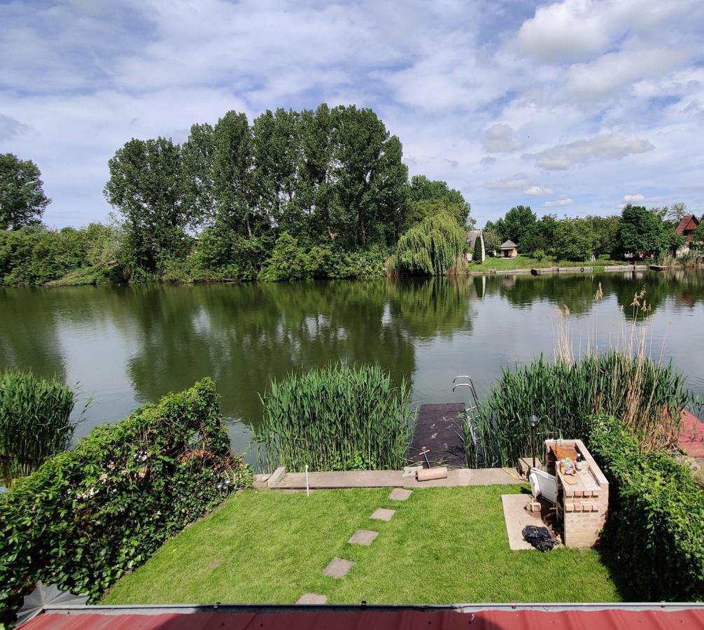 Tobak Vendeghaz Villa Békésszentandrás Bagian luar foto